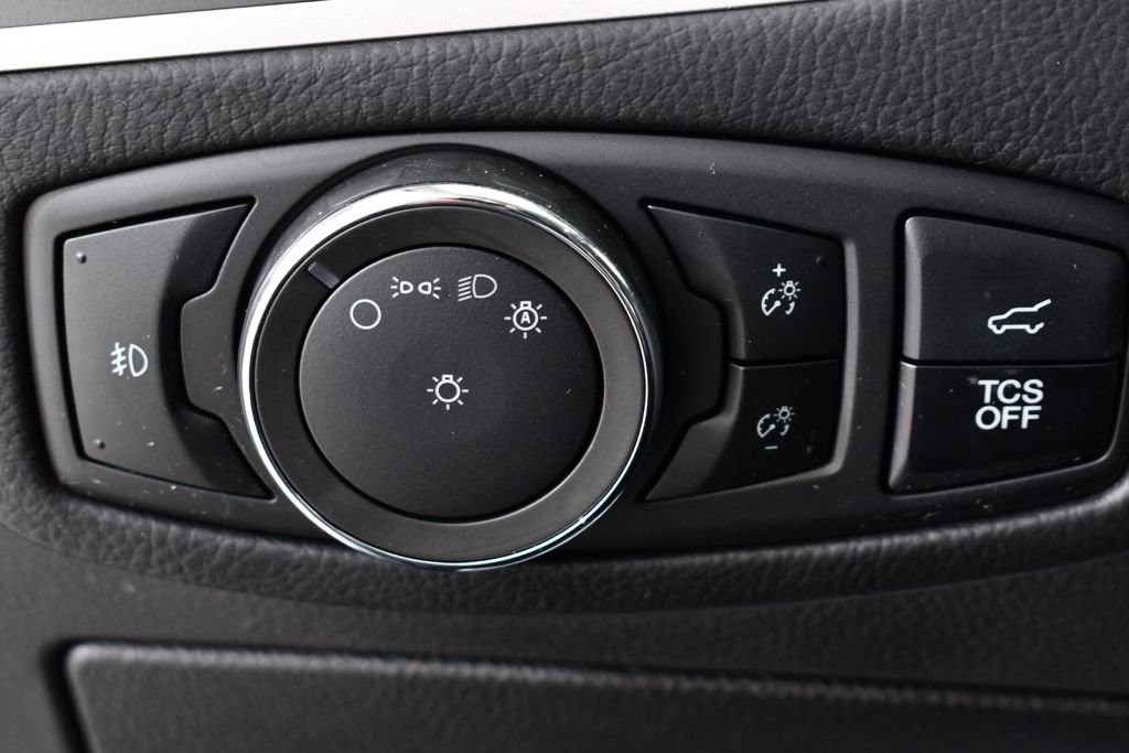 Used 2024 Ford Edge SEL w/ Convenience Package image 30