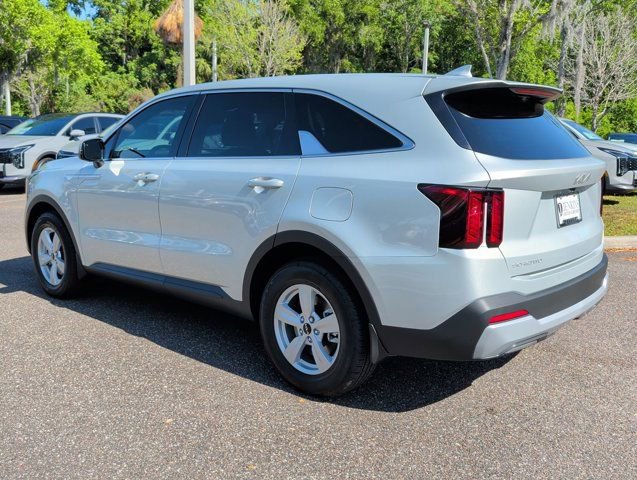 New 2026 Kia Sorento LX image 10