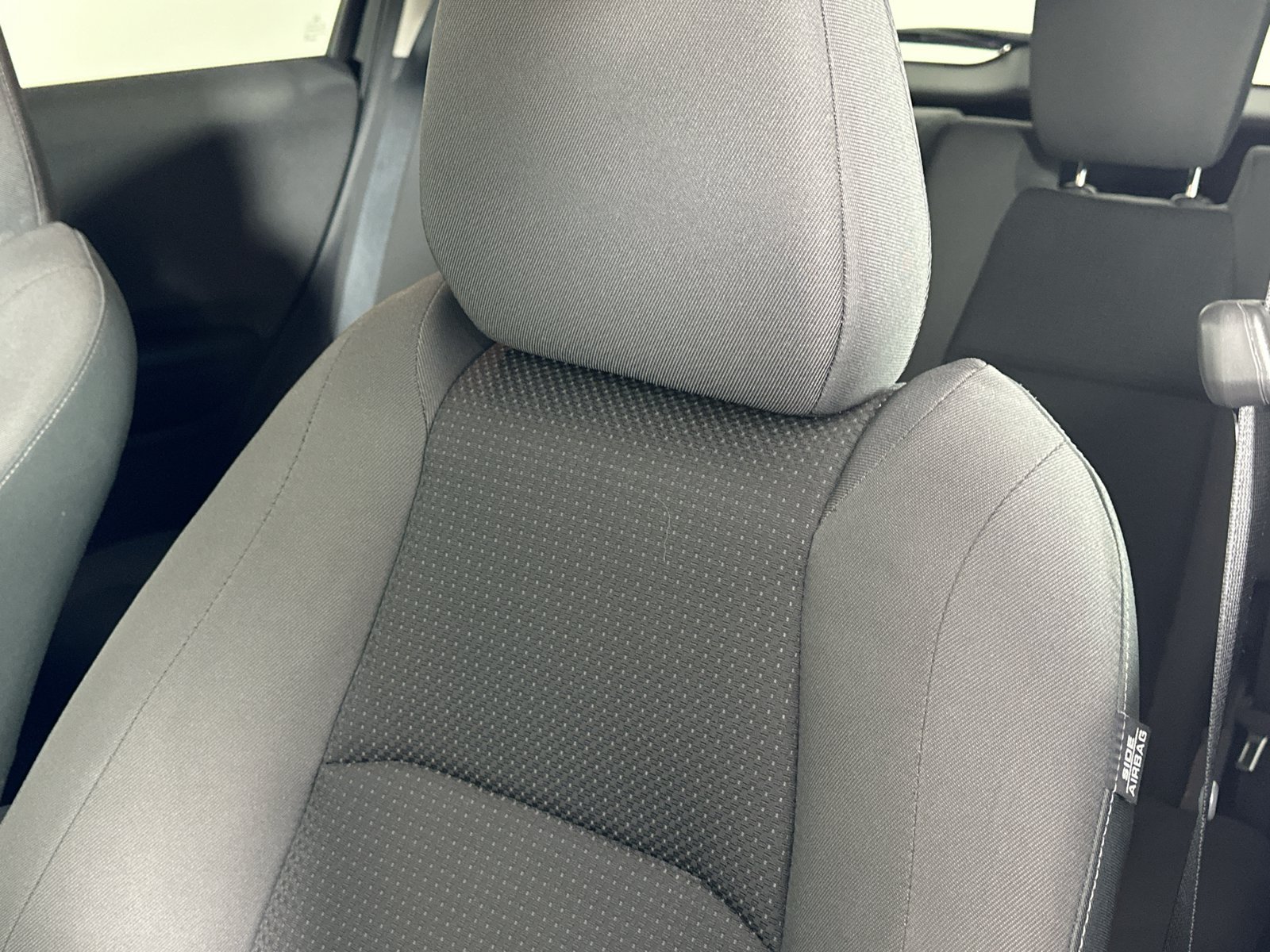 Used 2022 Honda HR-V EX image 40