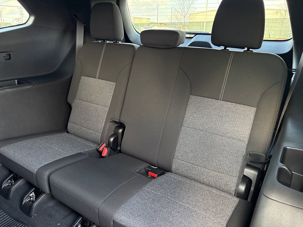 New 2026 GMC Acadia Elevation image 40