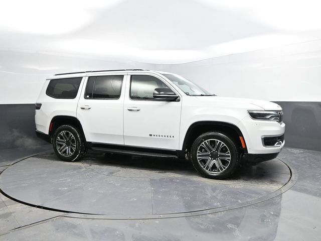 Used 2024 Jeep Wagoneer Series II AWD/4WD image 4