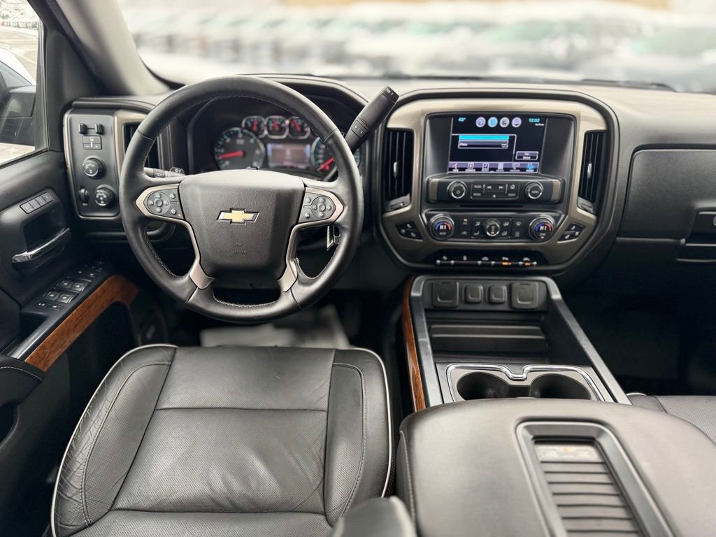 Used 2017 Chevrolet Silverado 1500 High Country image 10