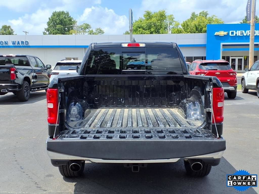 Used 2025 RAM 1500 Laramie AWD/4WD image 14