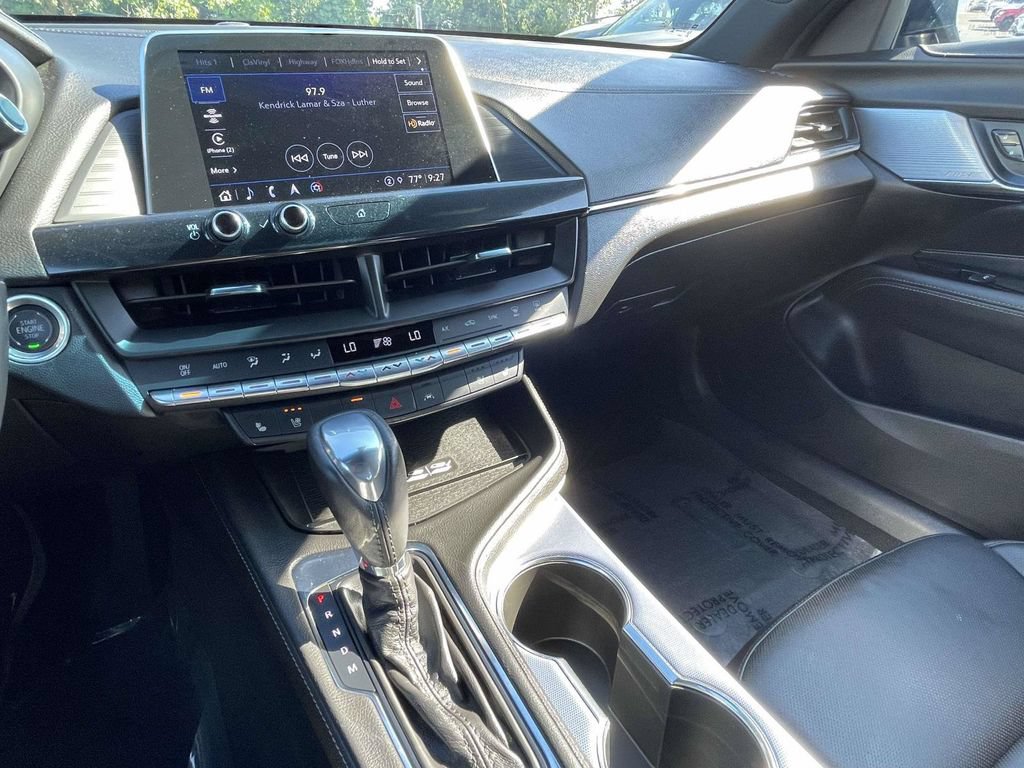 Used 2026 Cadillac CT4 Premium Luxury RWD image 40