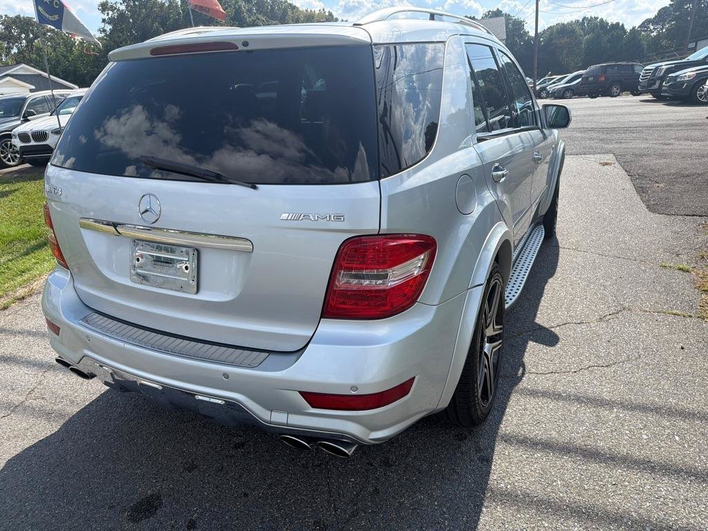 Used 2009 Mercedes-Benz ML 63 AMG 4MATIC image 9