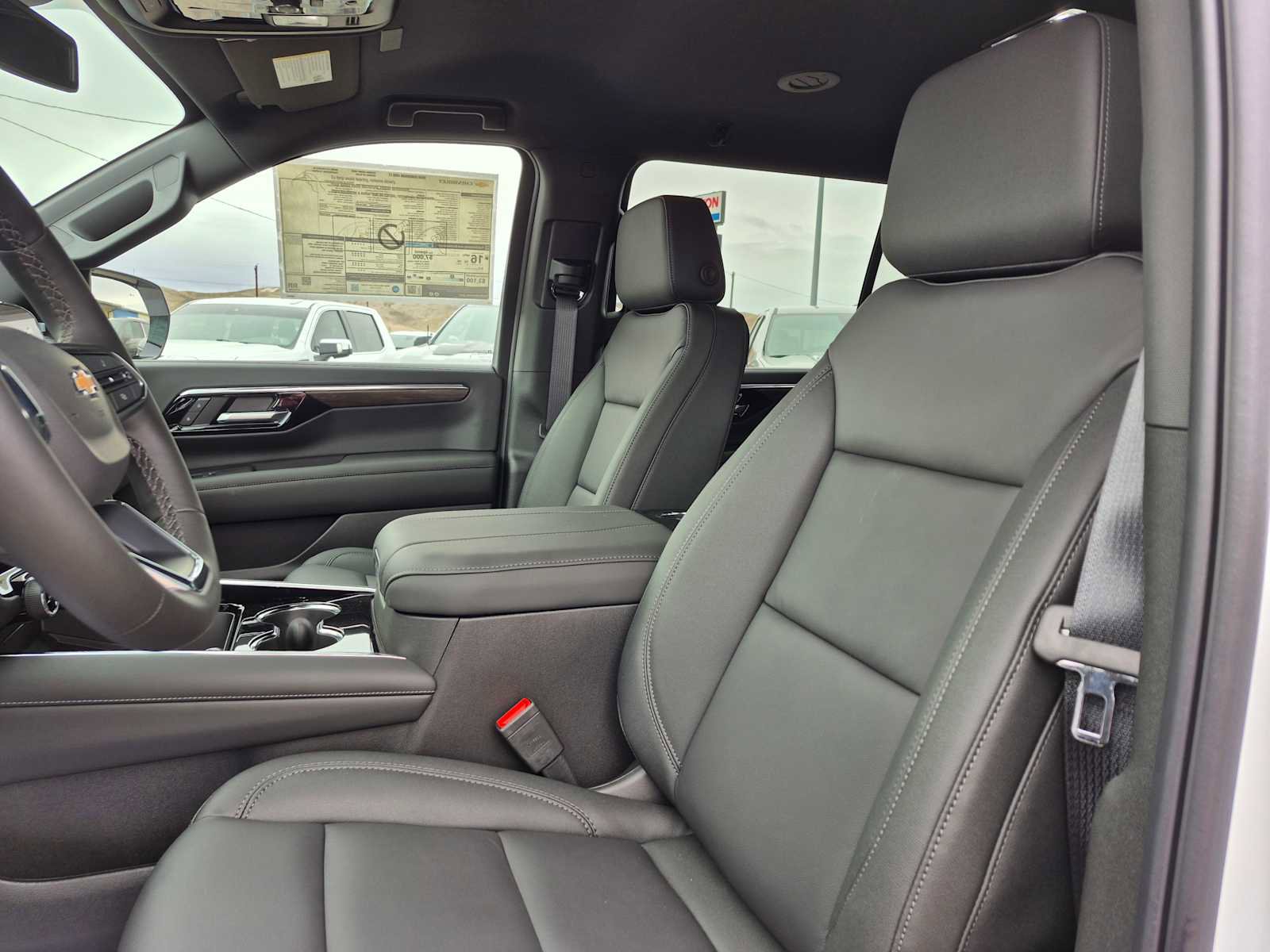 New 2026 Chevrolet Suburban LT w/ Comfort Package AWD/4WD image 20