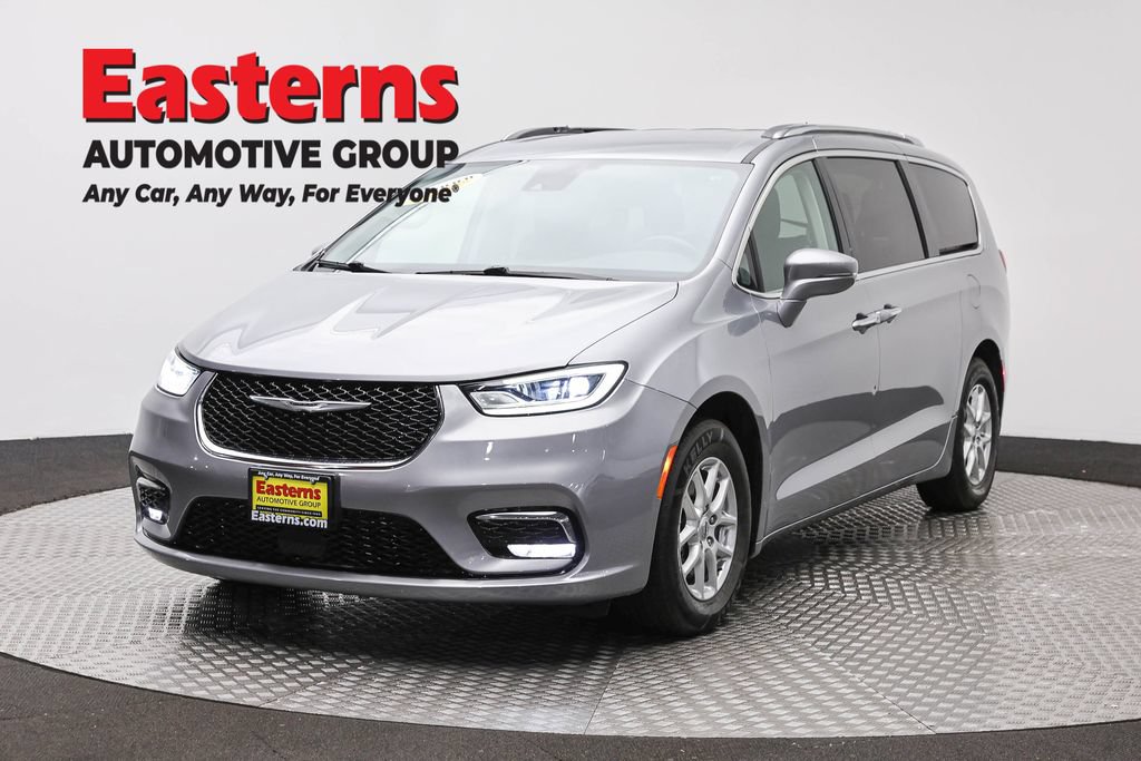 Used 2021 Chrysler Pacifica Touring-L