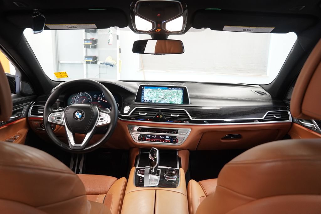 Used 2017 BMW 740i xDrive AWD/4WD image 19