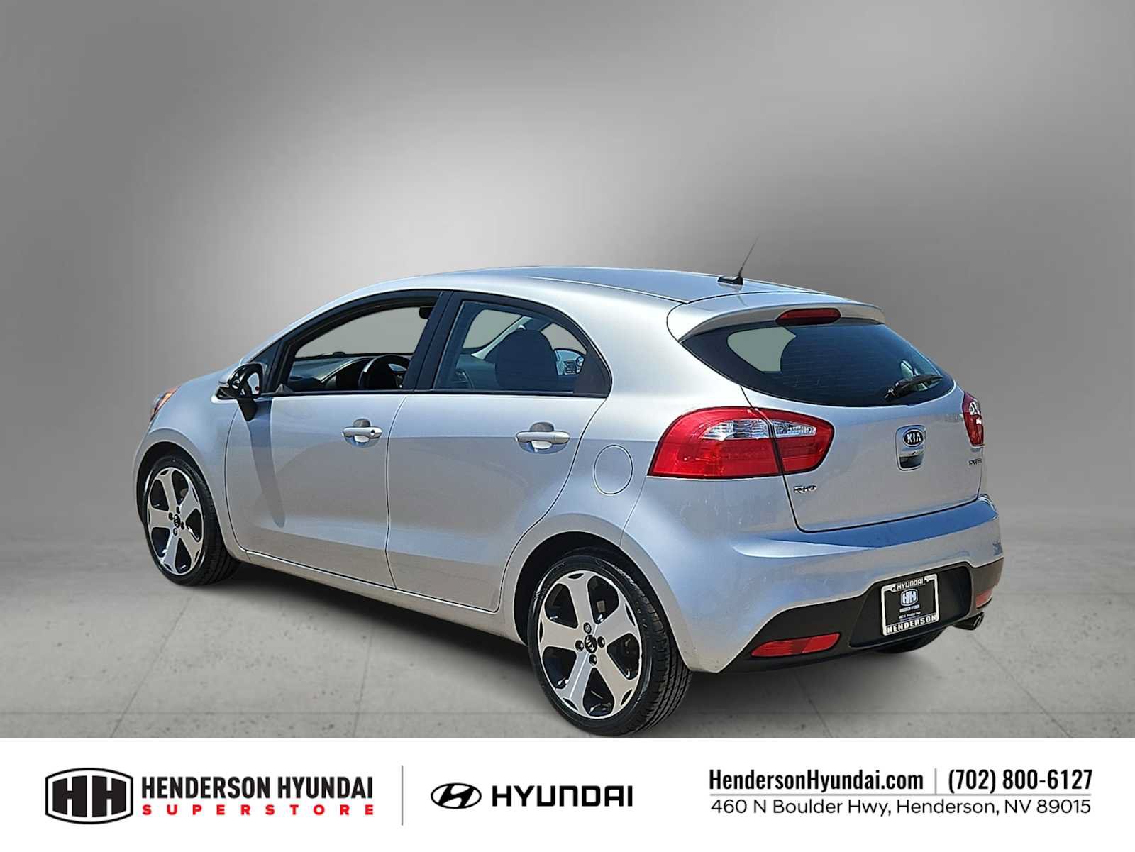 Used 2012 Kia Rio SX FWD image 6