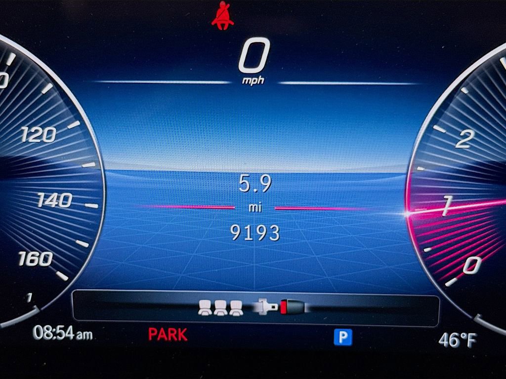 Used 2024 Mercedes-Benz GLB 250 GLB 250 image 12