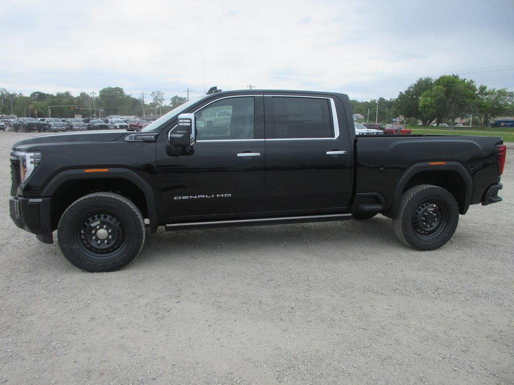 New 2026 GMC Sierra 2500 Denali Ultimate AWD/4WD image 9