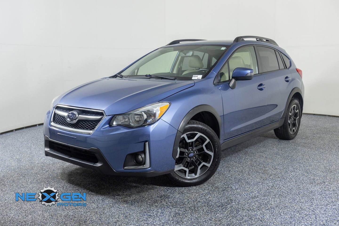 Used 2017 Subaru Crosstrek 2.0i Limited AWD/4WD image 3