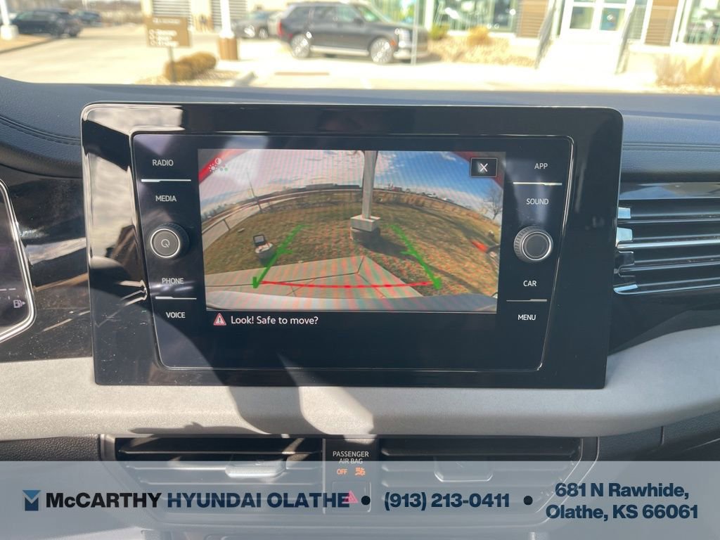 Used 2025 Volkswagen Jetta SE image 10