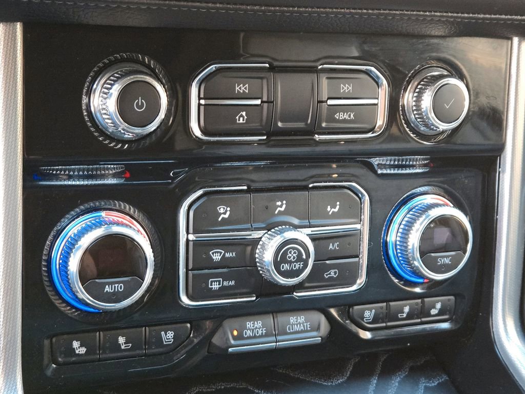 Used 2024 GMC Yukon Denali image 20