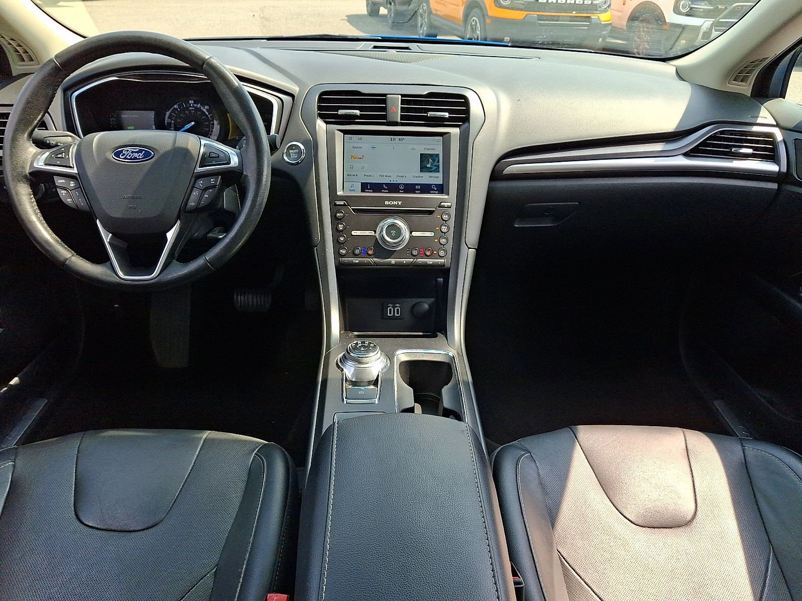 Used 2019 Ford Fusion Energi Titanium FWD image 14