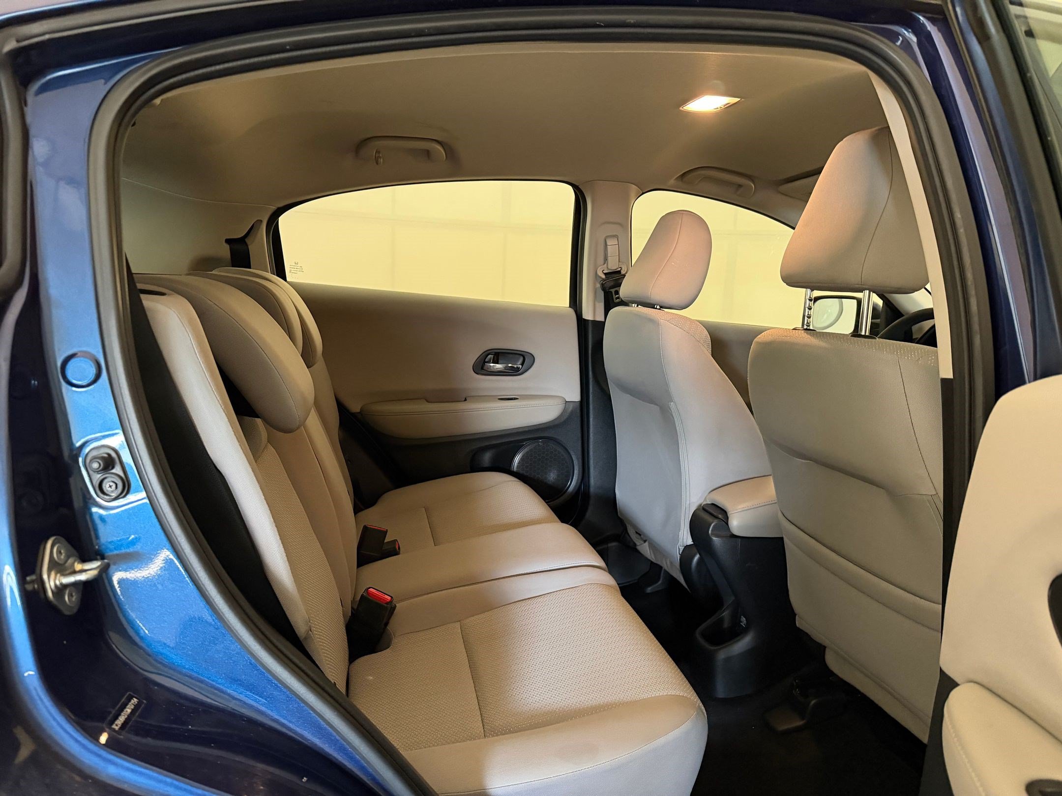 Used 2016 Honda HR-V EX-L image 26