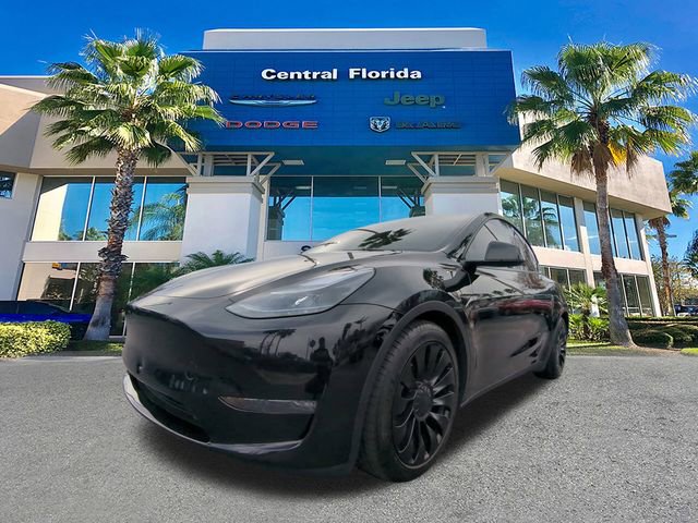 Used 2025 Tesla Model Y Performance image 9