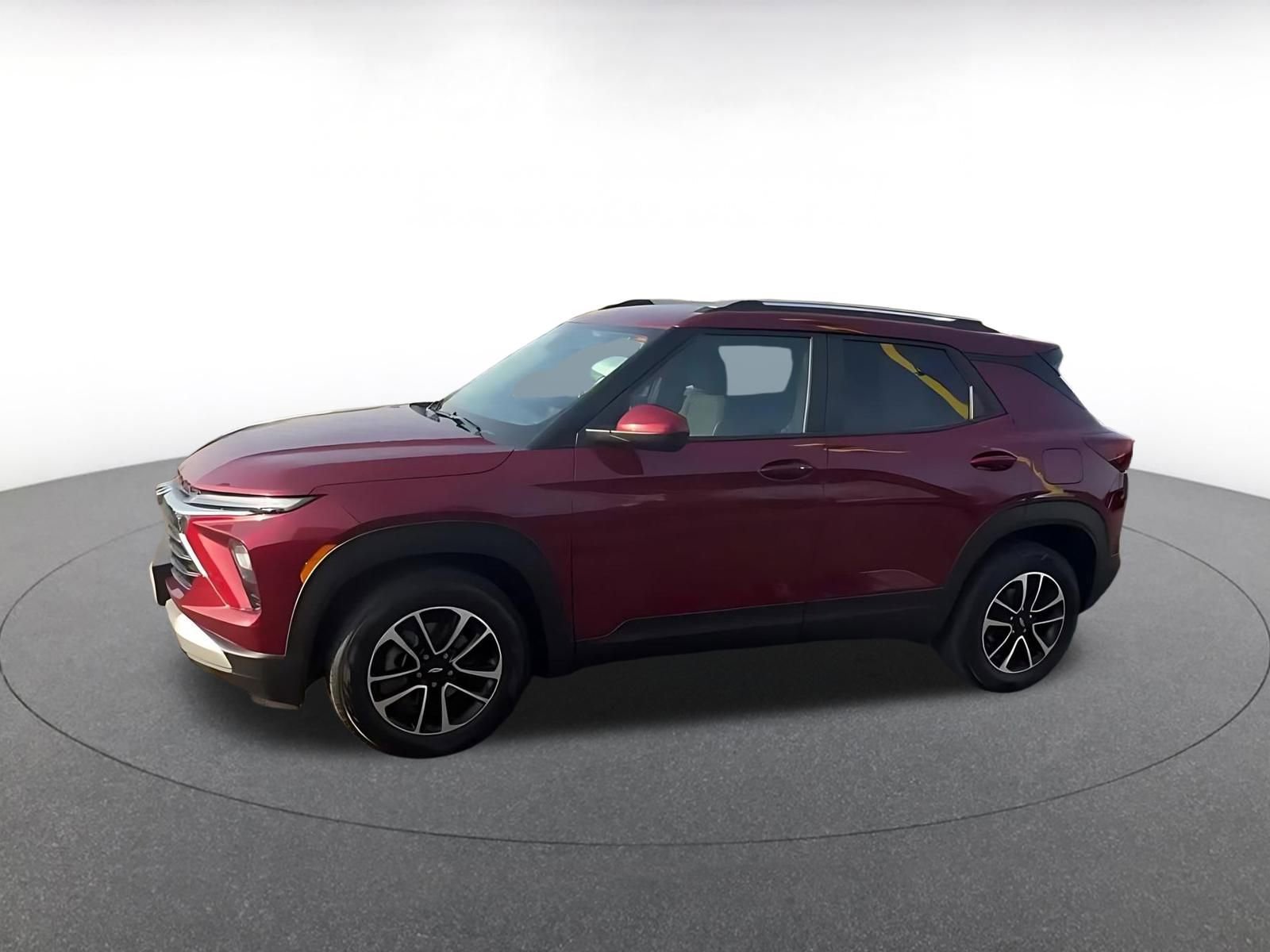 Used 2025 Chevrolet TrailBlazer LT image 7