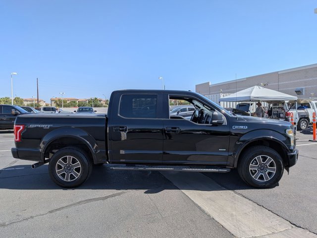 Used 2017 Ford F150 XLT w/ Equipment Group 302A Luxury AWD/4WD image 4