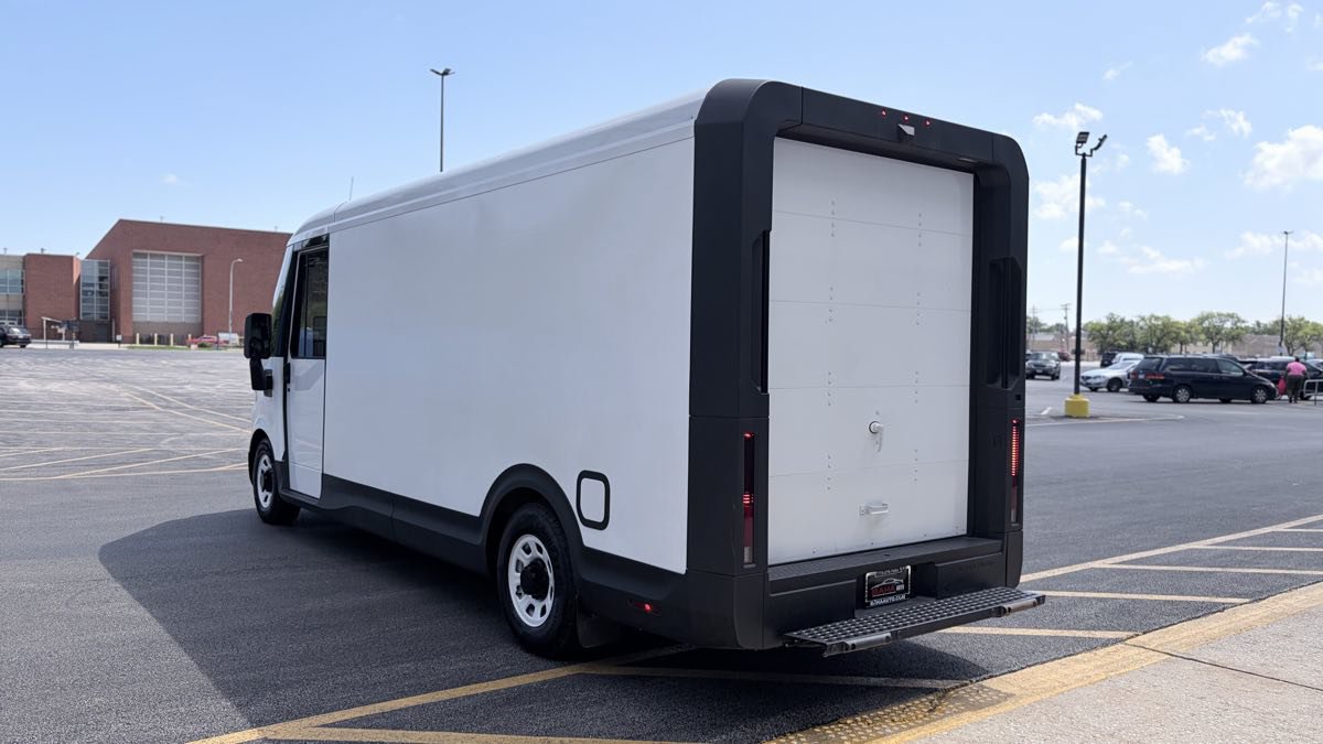 Used 2025 Chevrolet Brightdrop 600 FWD image 4