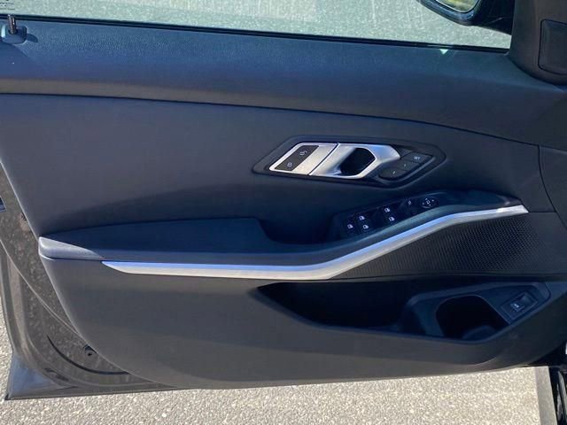 Used 2020 BMW M340i xDrive w/ Premium Package image 11