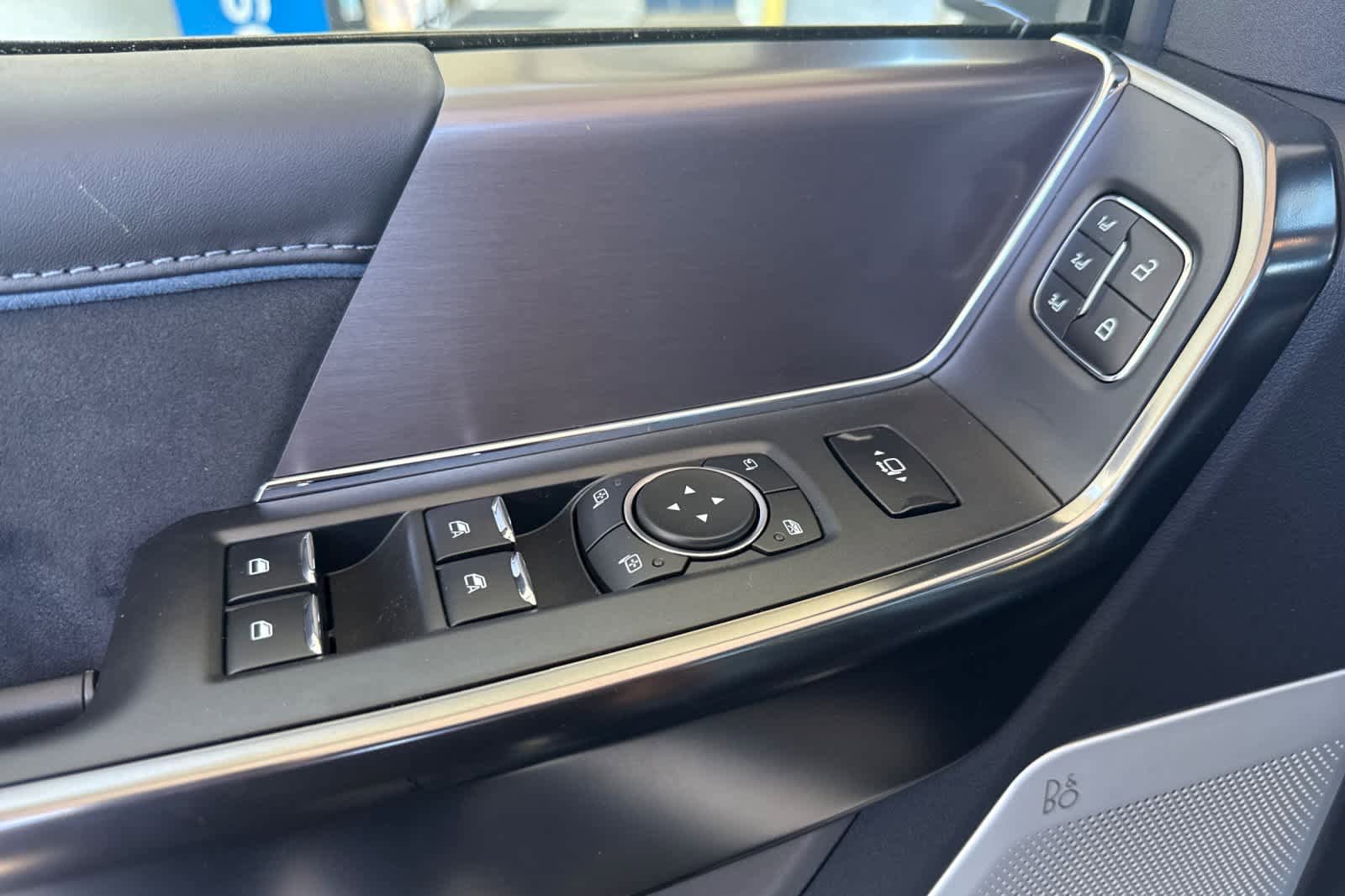 New 2026 Ford F350 Platinum w/ Tremor Off-Road Package image 9