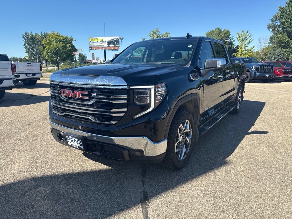 Used 2024 GMC Sierra 1500 SLT w/ SLT Premium Plus Package AWD/4WD image 1