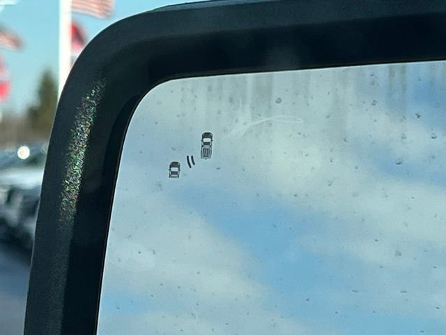 New 2025 Ford F150 Lightning XLT image 10