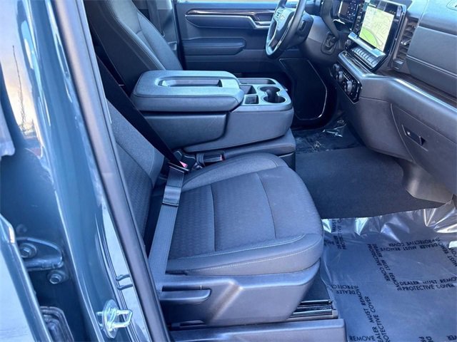 Used 2025 Chevrolet Silverado 1500 LT image 47