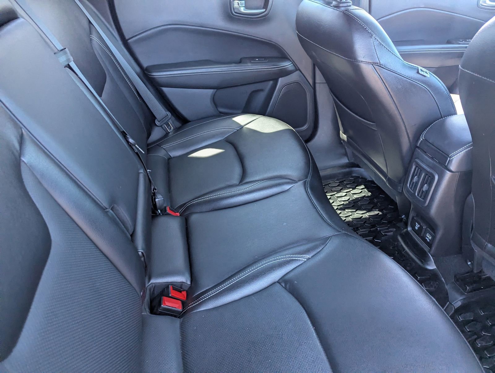 Used 2021 Jeep Compass 80th Special Edition image 14