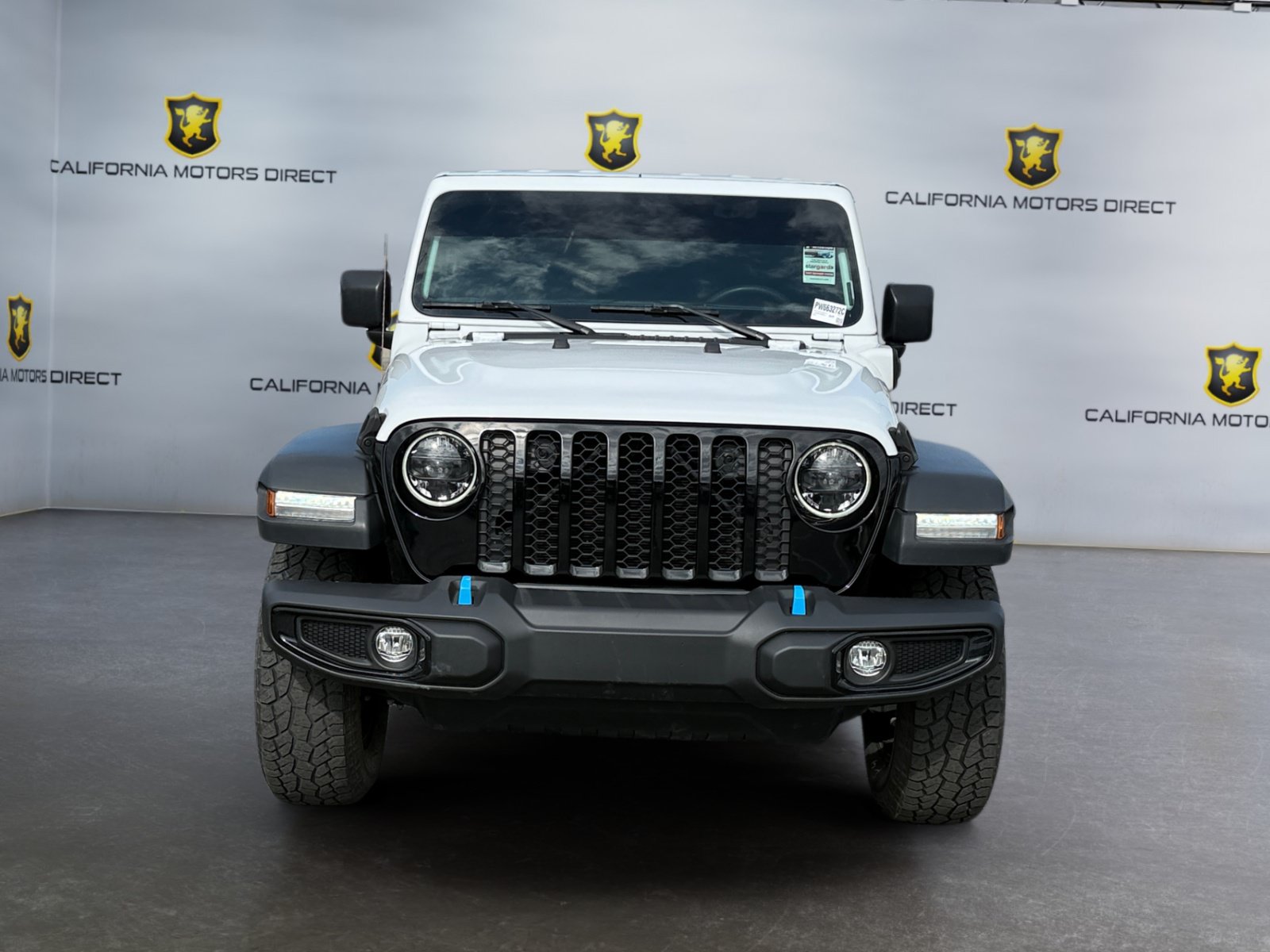 Used 2023 Jeep Wrangler Unlimited w/ 8.4" Radio Group AWD/4WD image 8