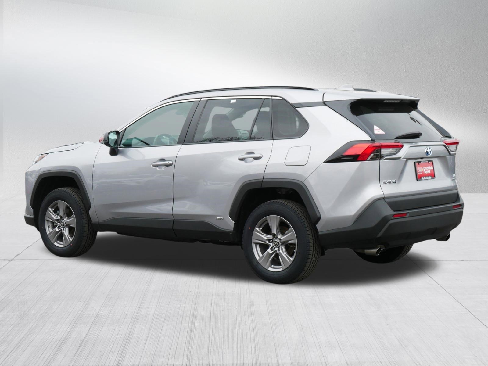 Certified 2024 Toyota RAV4 LE image 5