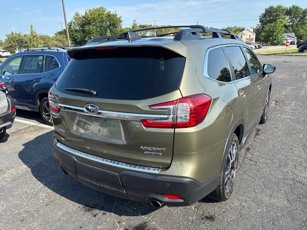Used 2024 Subaru Ascent Limited w/ Technology Package AWD/4WD image 3
