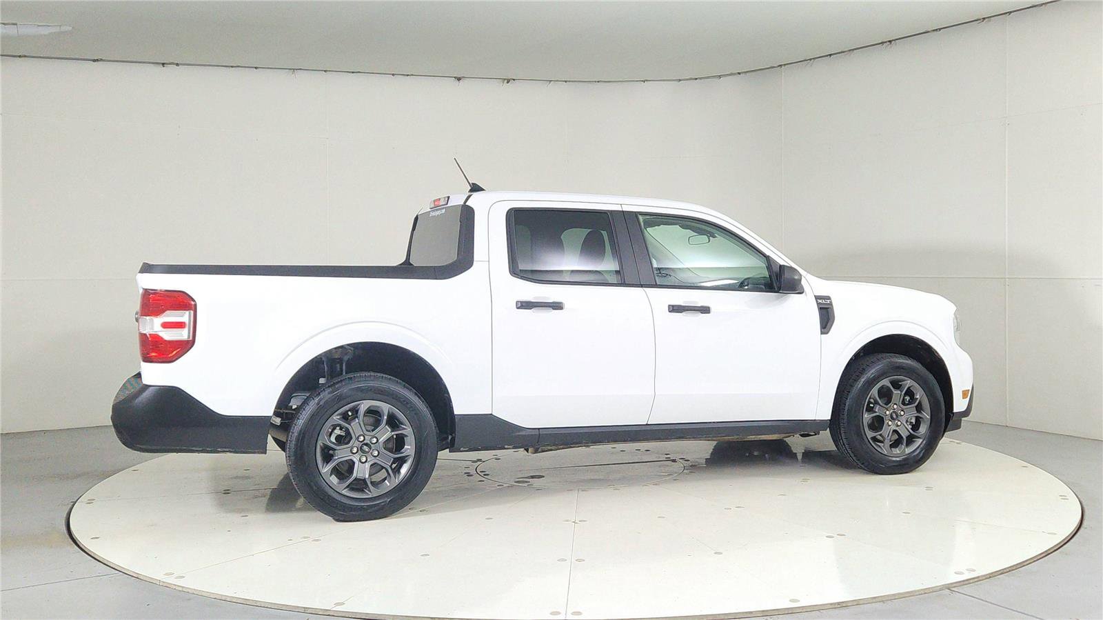 Used 2024 Ford Maverick XLT w/ Equipment Group 300A Standard image 7