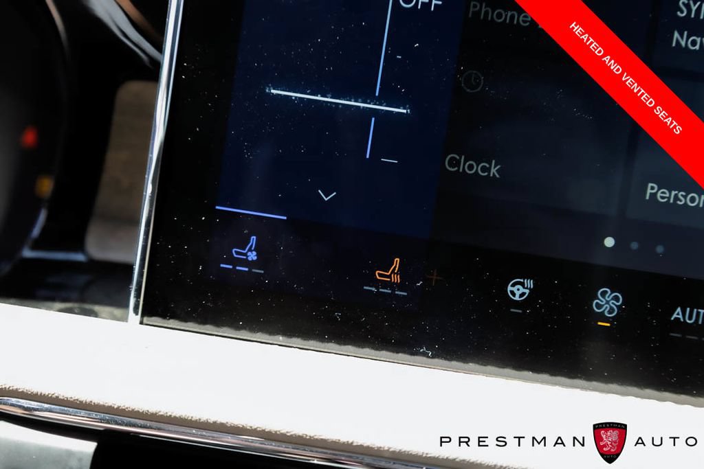 Used 2026 Lincoln Corsair Reserve AWD/4WD image 4