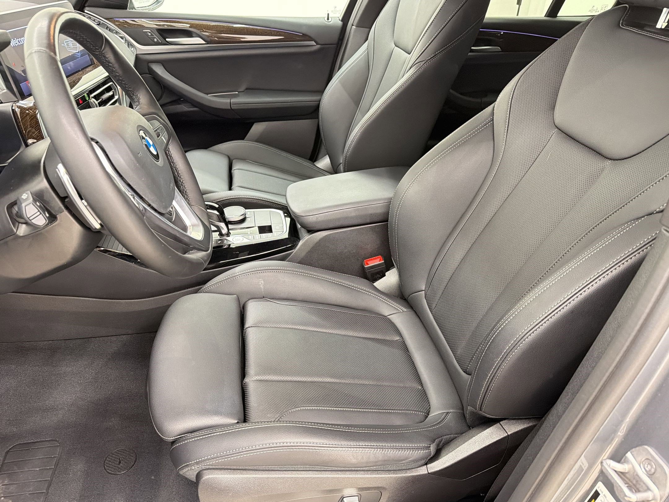 Certified 2023 BMW X3 xDrive30i w/ Premium Package image 5