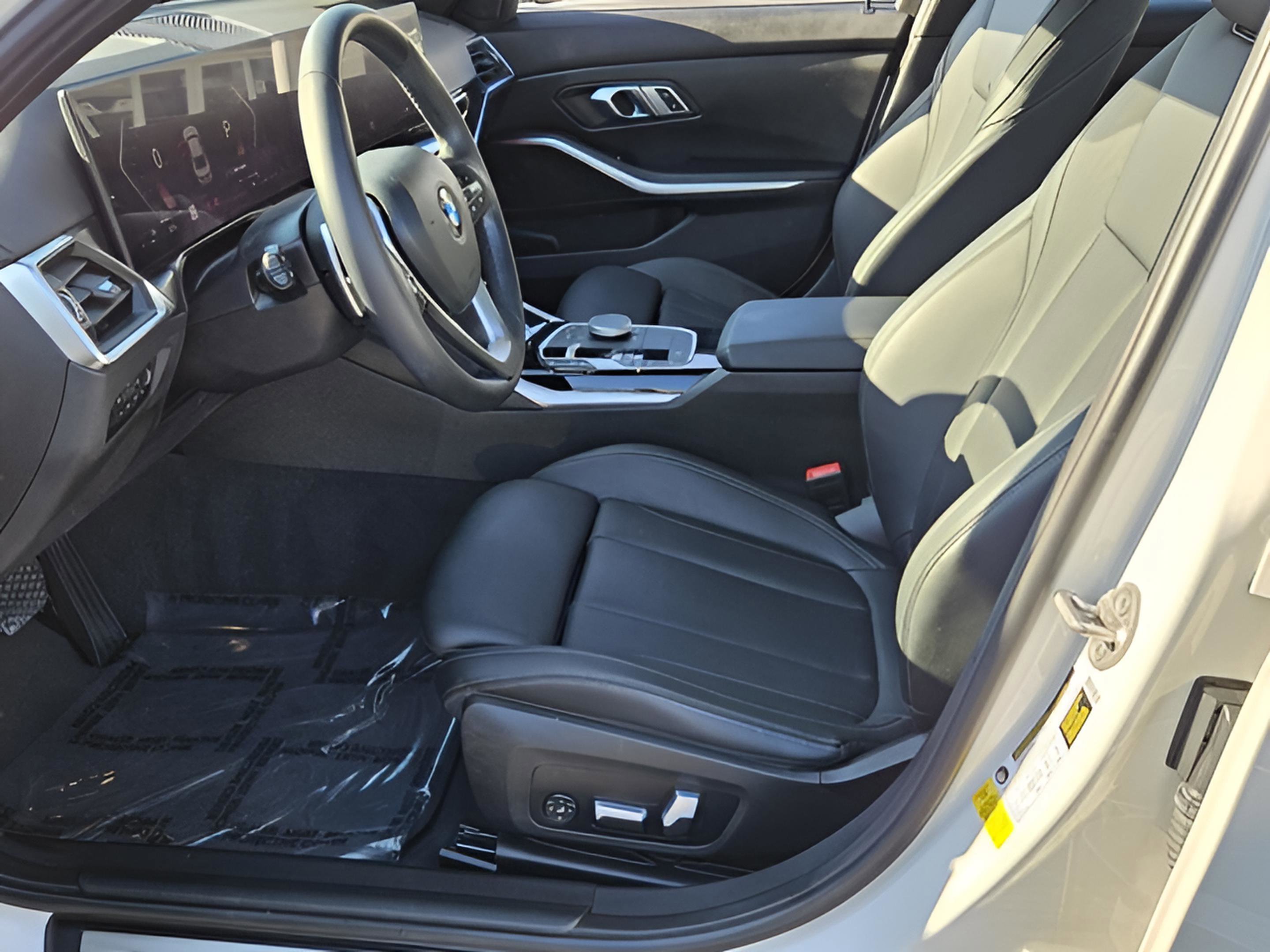 Certified 2023 BMW 330i 330i w/ Driving Assistance Package image 8