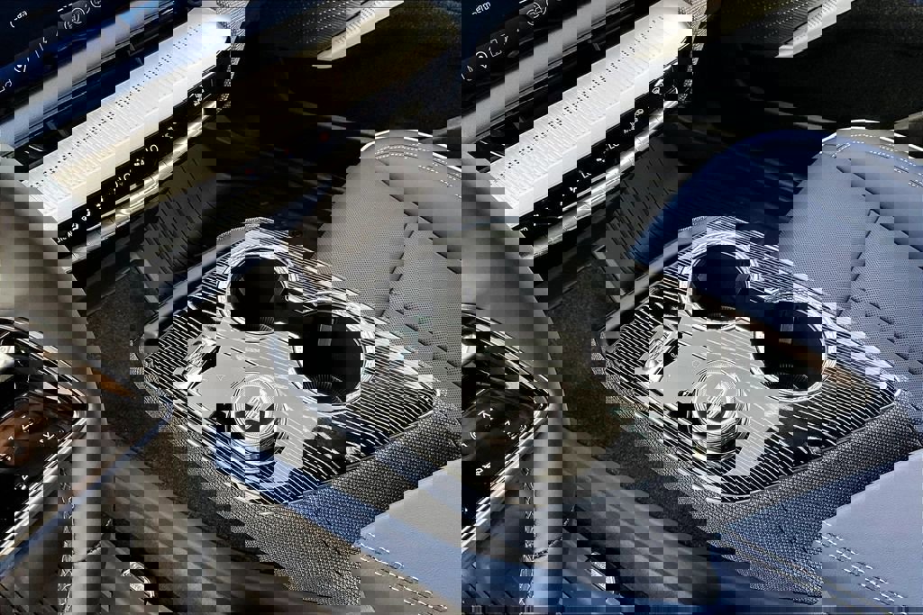 New 2026 Cadillac Optiq Sport 2 w/ LPO, Floor Liner Package image 8