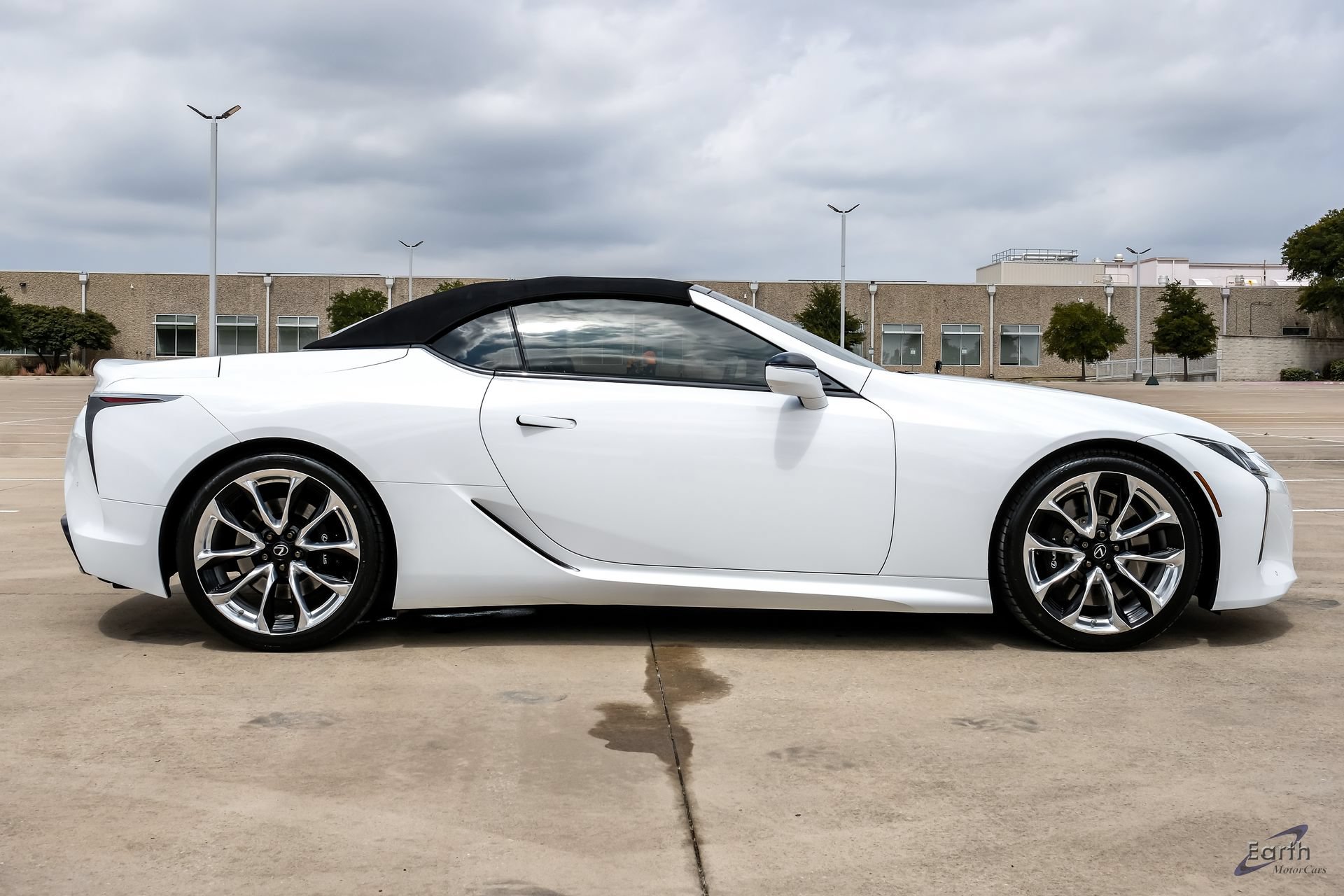 Used 2021 Lexus LC 500 Convertible w/ Touring Package RWD image 21
