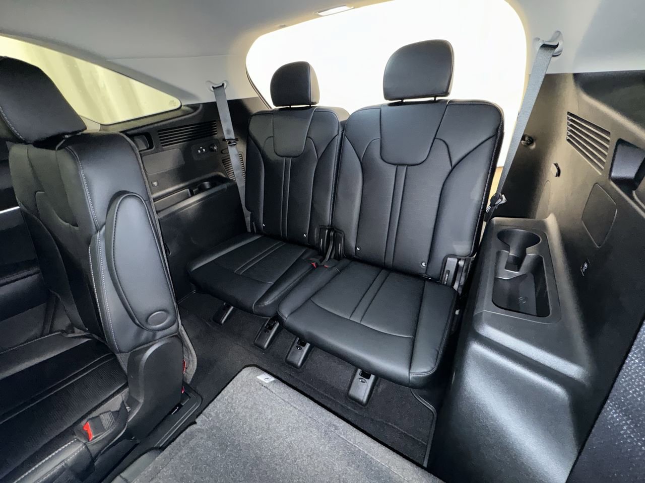 Certified 2025 Kia Sorento EX w/ EX Panoramic Sunroof Package AWD/4WD image 27