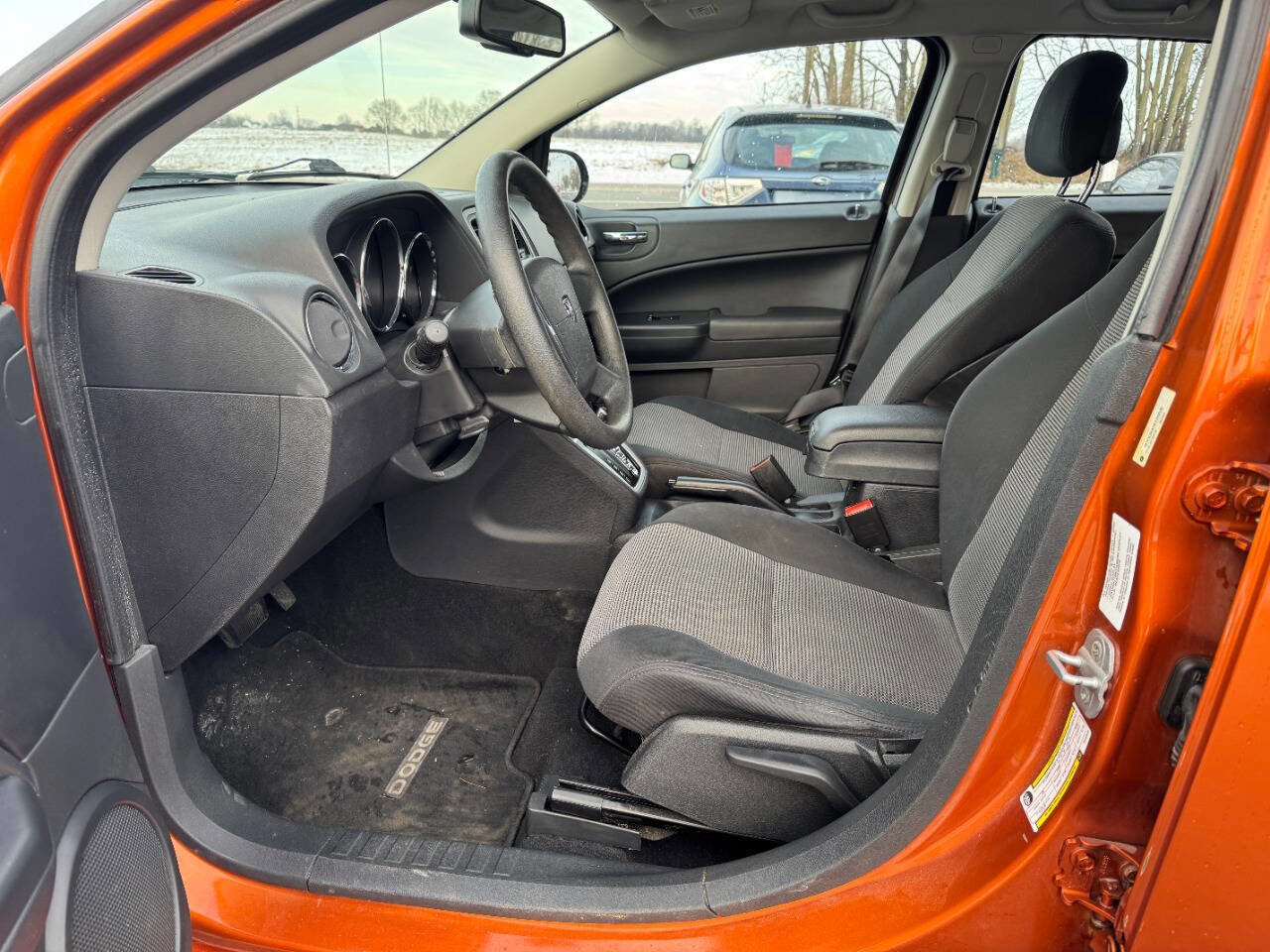 Used 2011 Dodge Caliber Mainstreet image 10