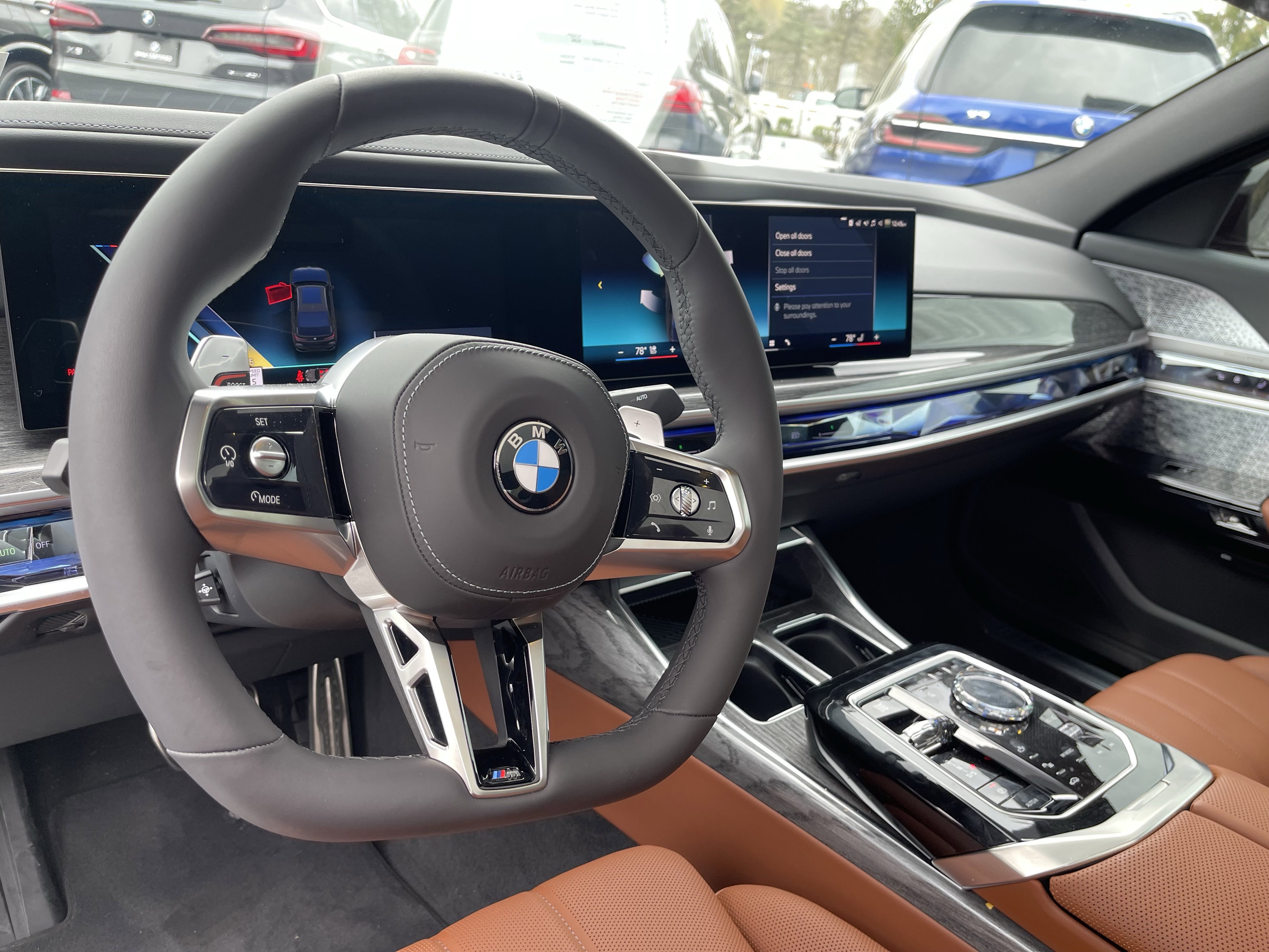 Certified 2025 BMW 760i xDrive w/ Executive Package image 12