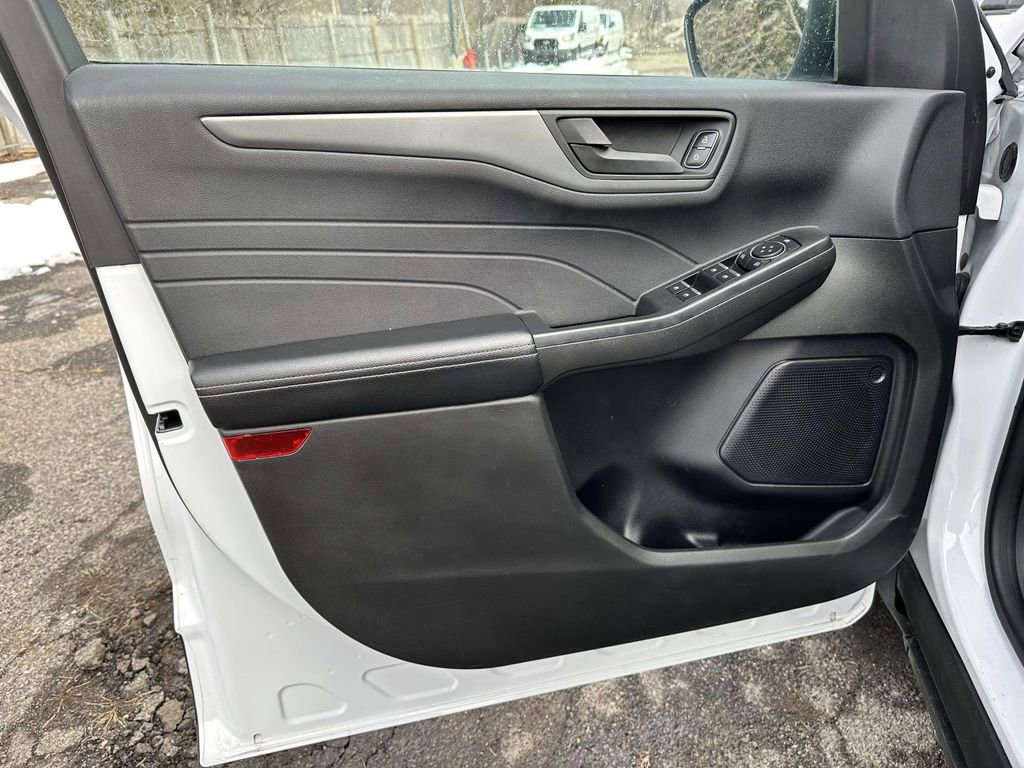 Used 2024 Ford Escape Active w/ Tech Pack #1 FWD image 8