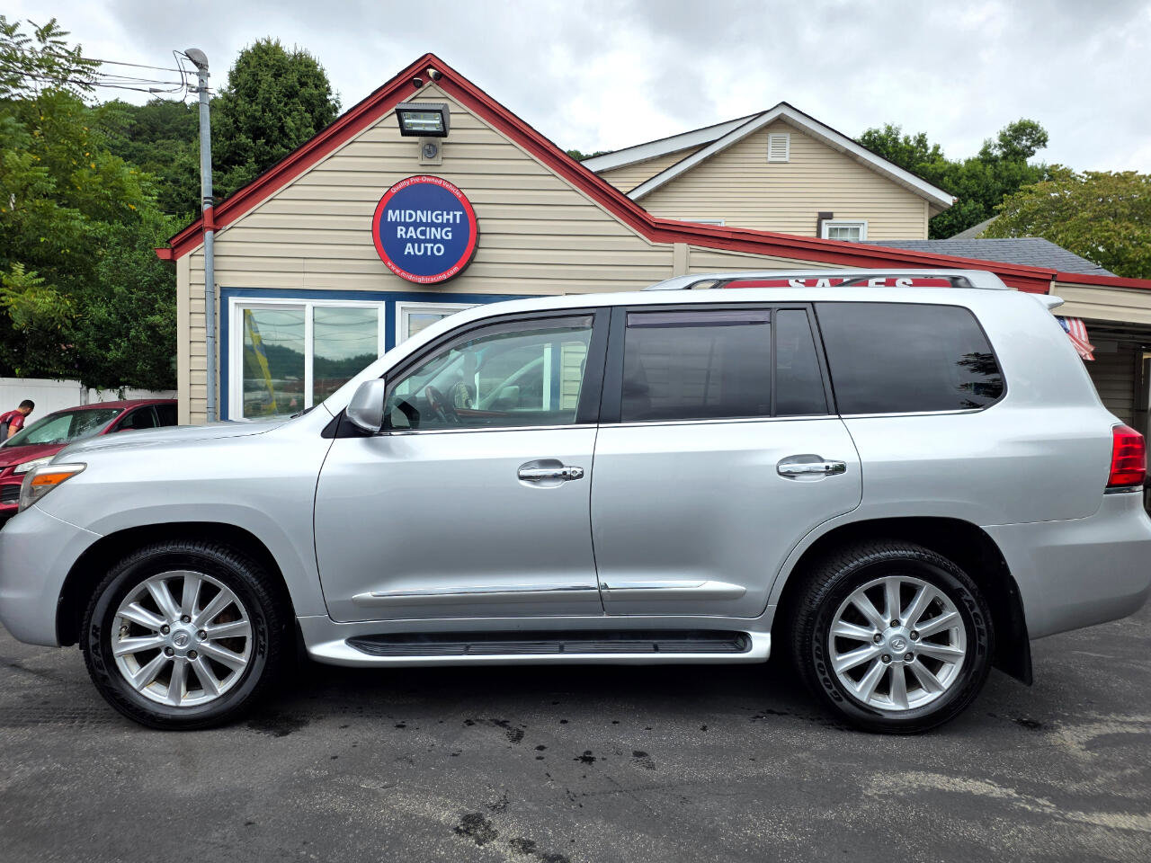 Used 2009 Lexus LX 570 4WD image 4