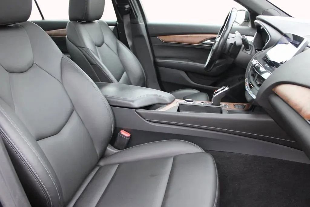 Used 2021 Cadillac CT5 Luxury w/ Sun And Sound Package image 21