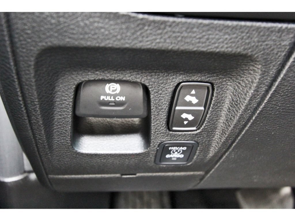 Used 2025 RAM 1500 Limited w/ Body Color Bumper Group AWD/4WD image 22