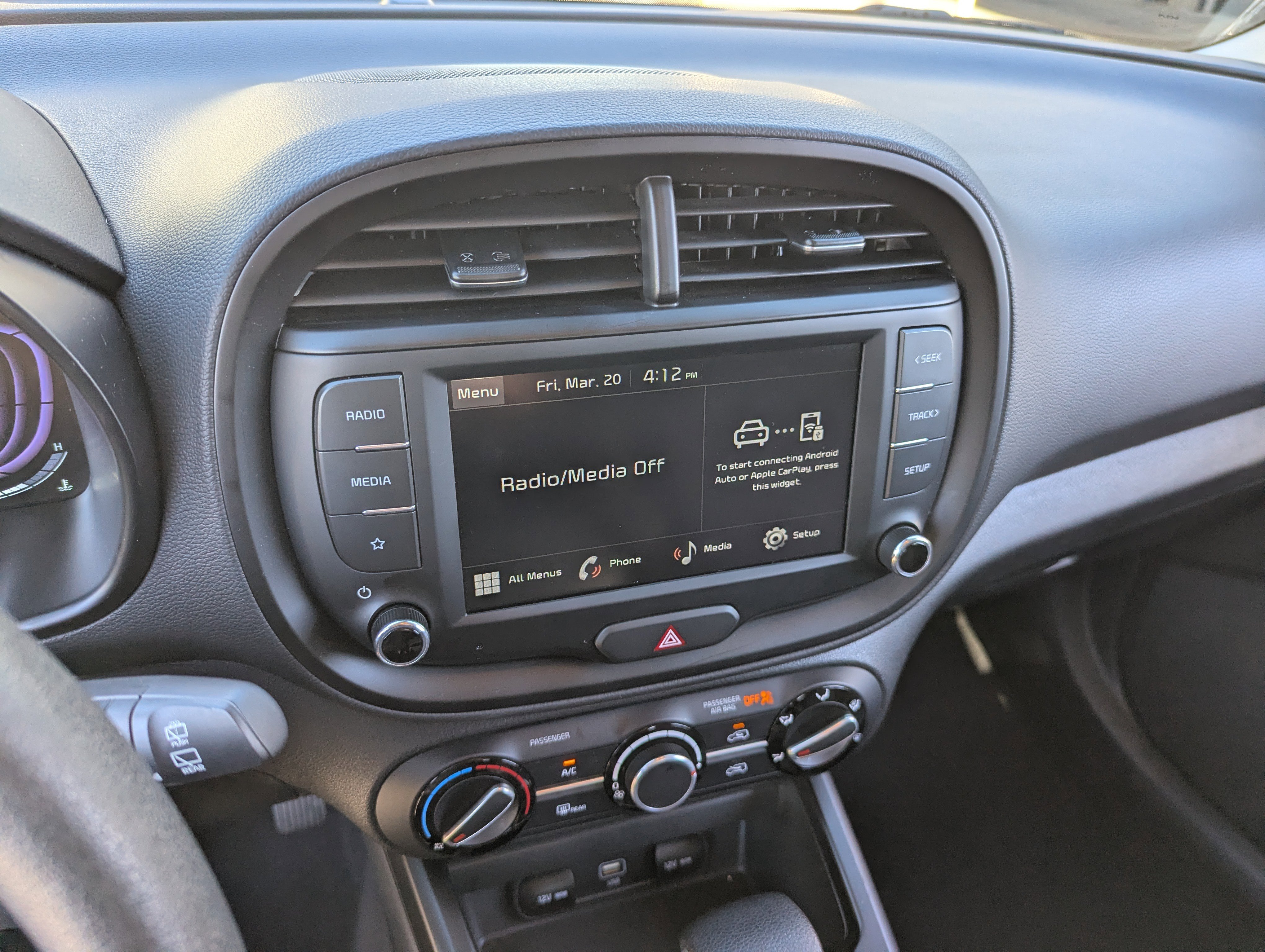 Certified 2025 Kia Soul LX w/ LX Technology Package image 23