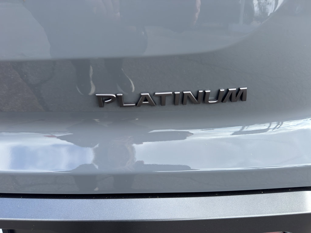 New 2026 Nissan Pathfinder Platinum FWD image 29