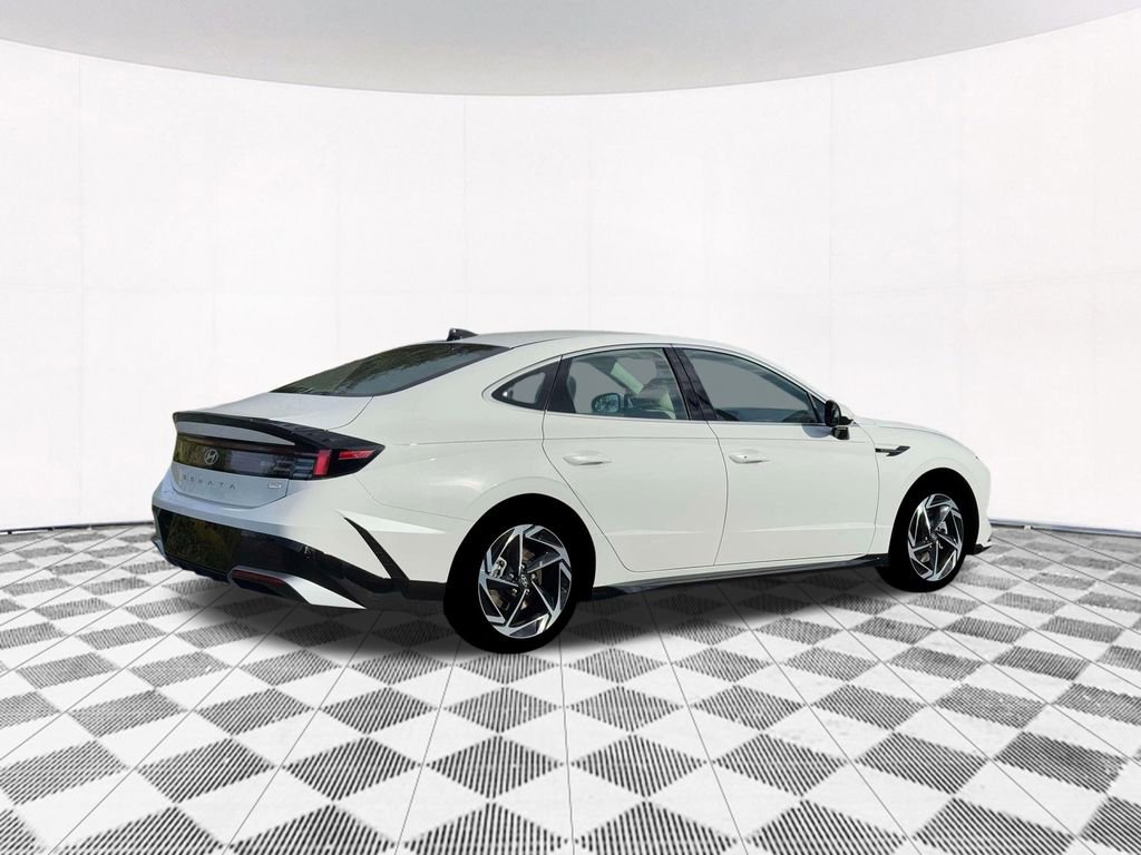 New 2026 Hyundai Sonata SEL AWD/4WD image 13
