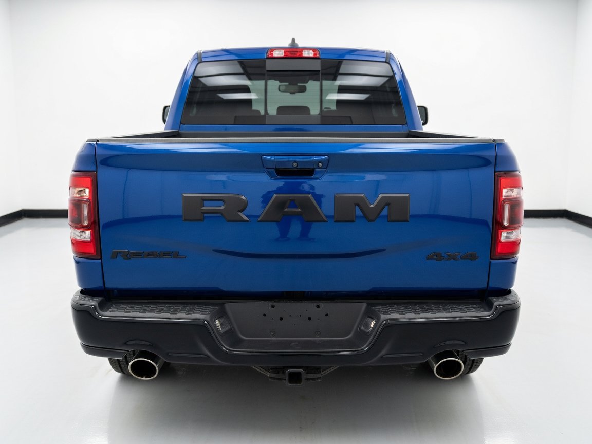 Used 2017 RAM 1500 Rebel w/ Luxury Group AWD/4WD image 5